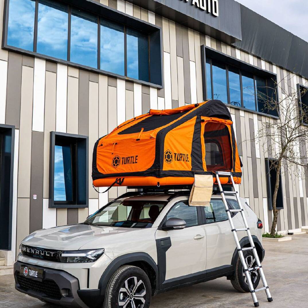 Turtle Airshell 3.0 Inflatable Vehicle Tent - 1