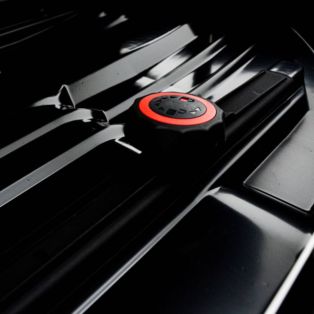 TURTLE Tirol 420L Roof Box Piano Black - 7